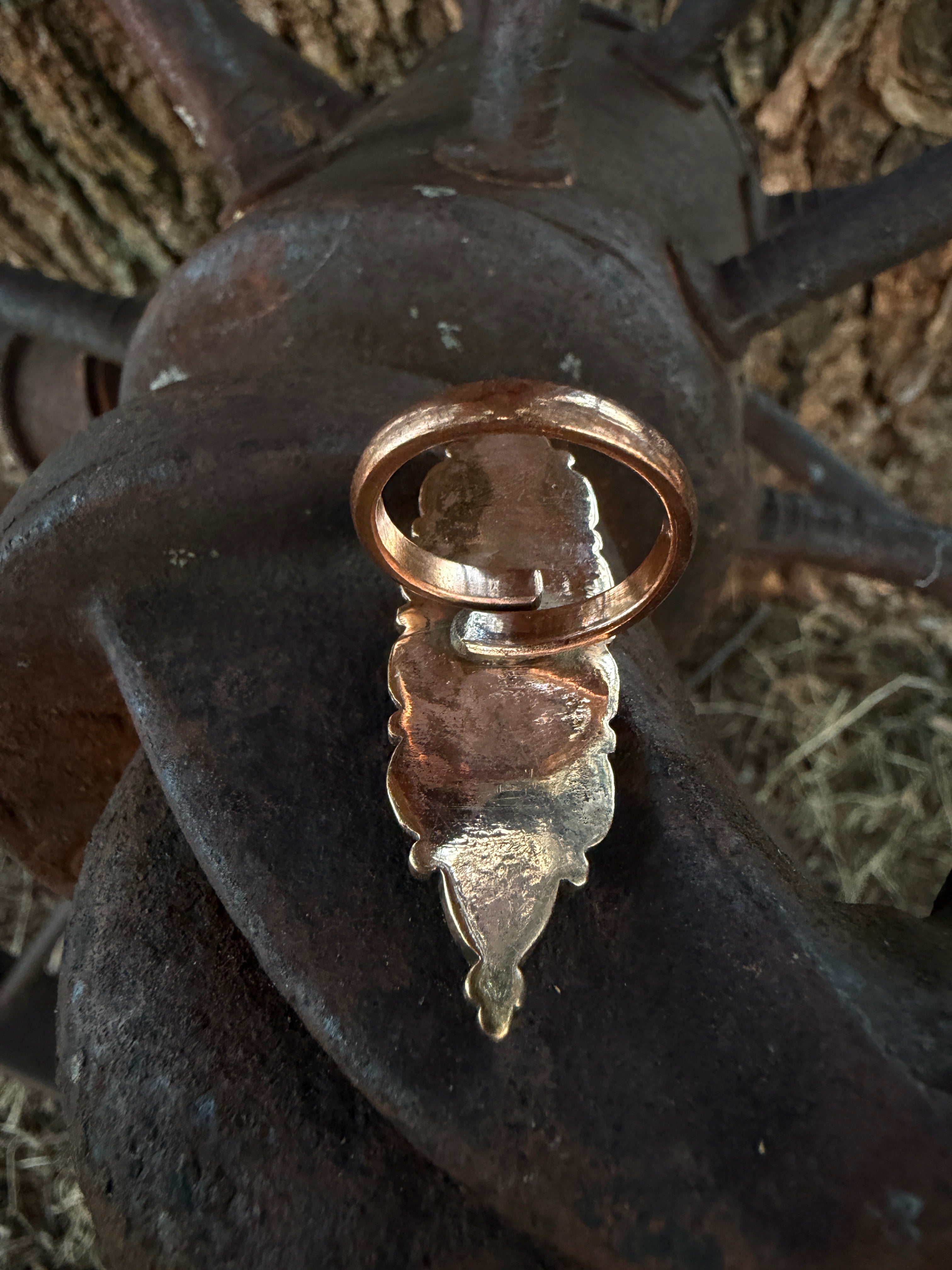 Handcrafted Copper Spiny Oyster & Turquoise Adjustable Ring (6-8)